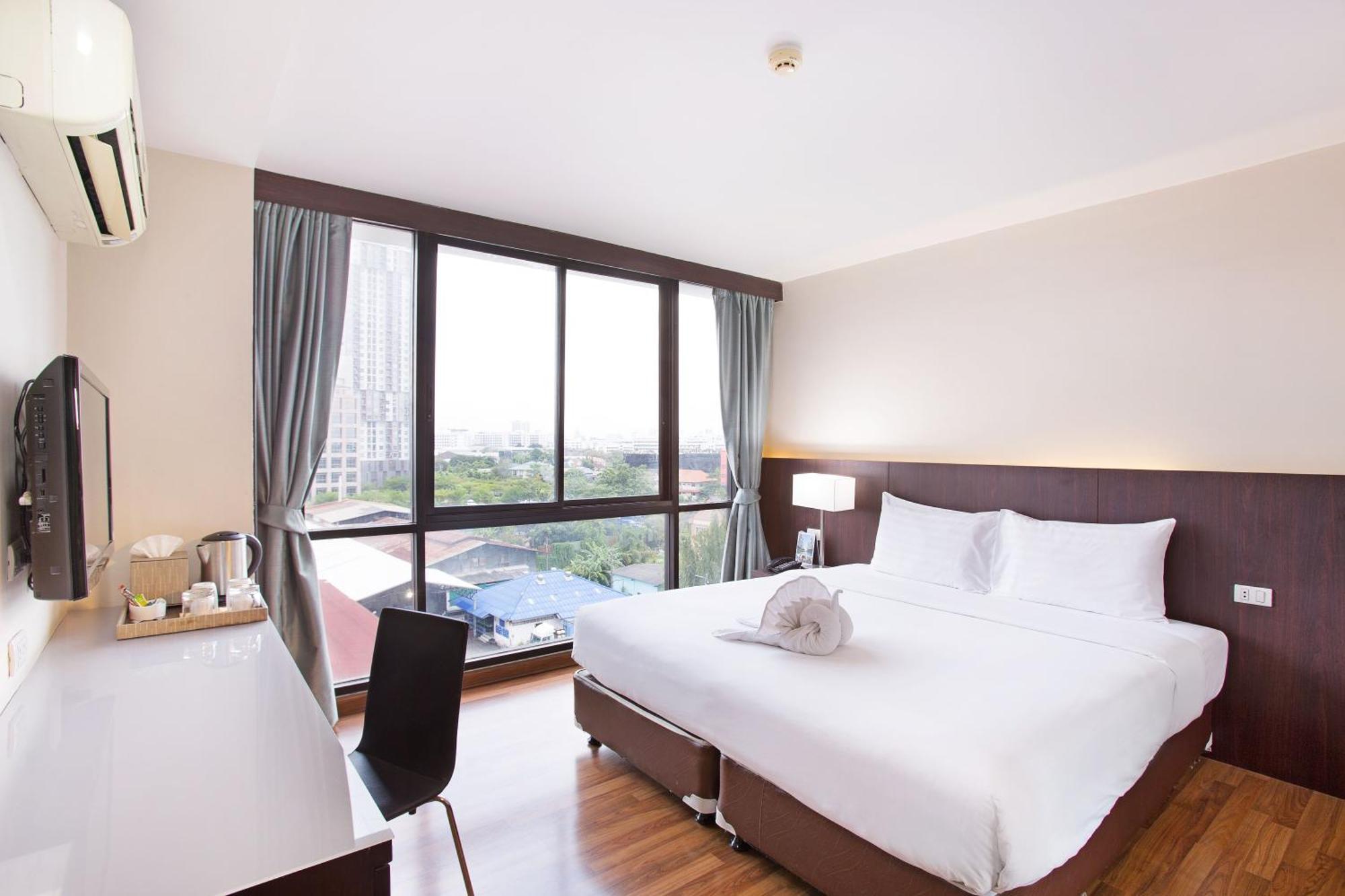 Mida Hotel Ngamwongwan - Sha Plus Nonthaburi Kültér fotó