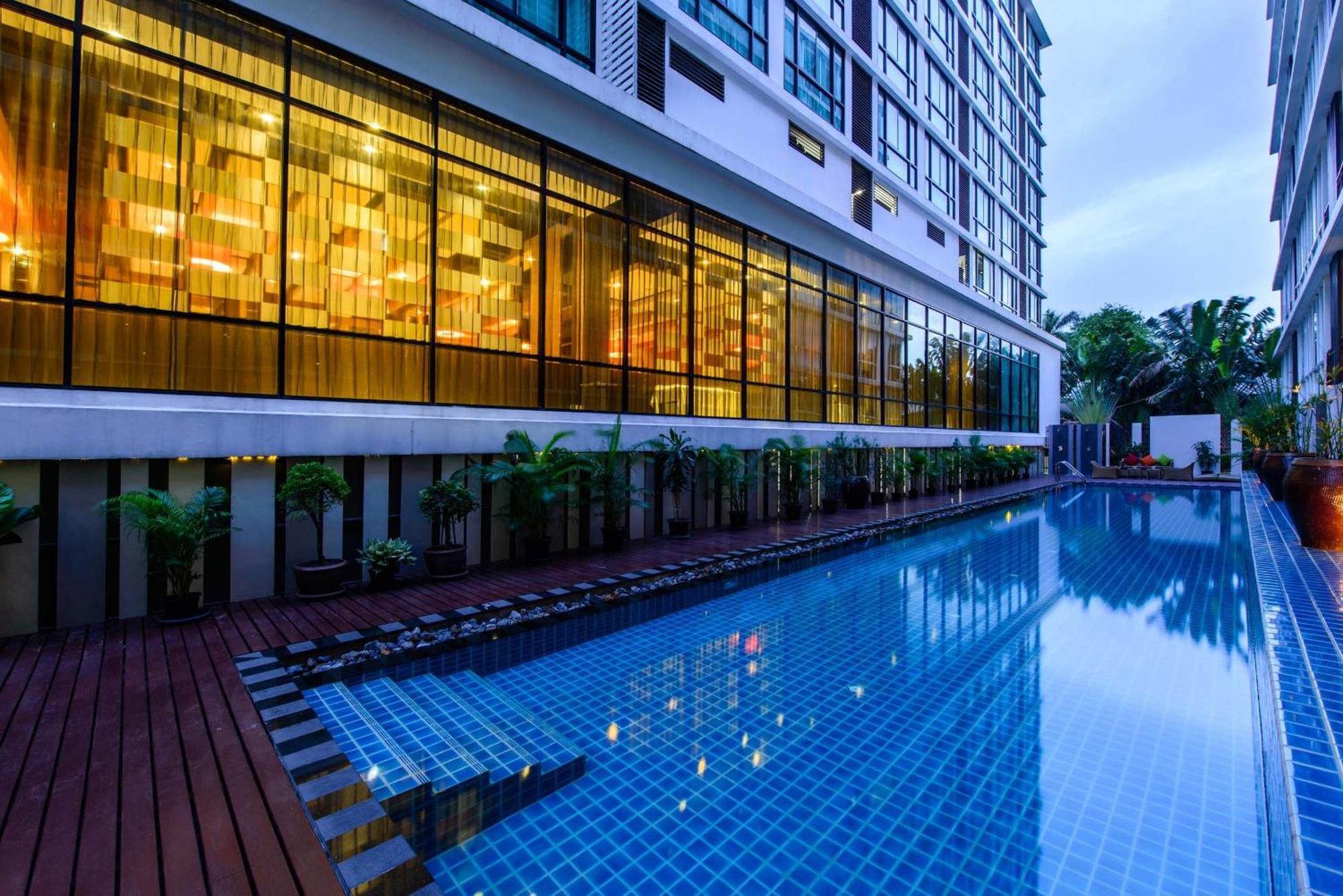 Mida Hotel Ngamwongwan - Sha Plus Nonthaburi Kültér fotó