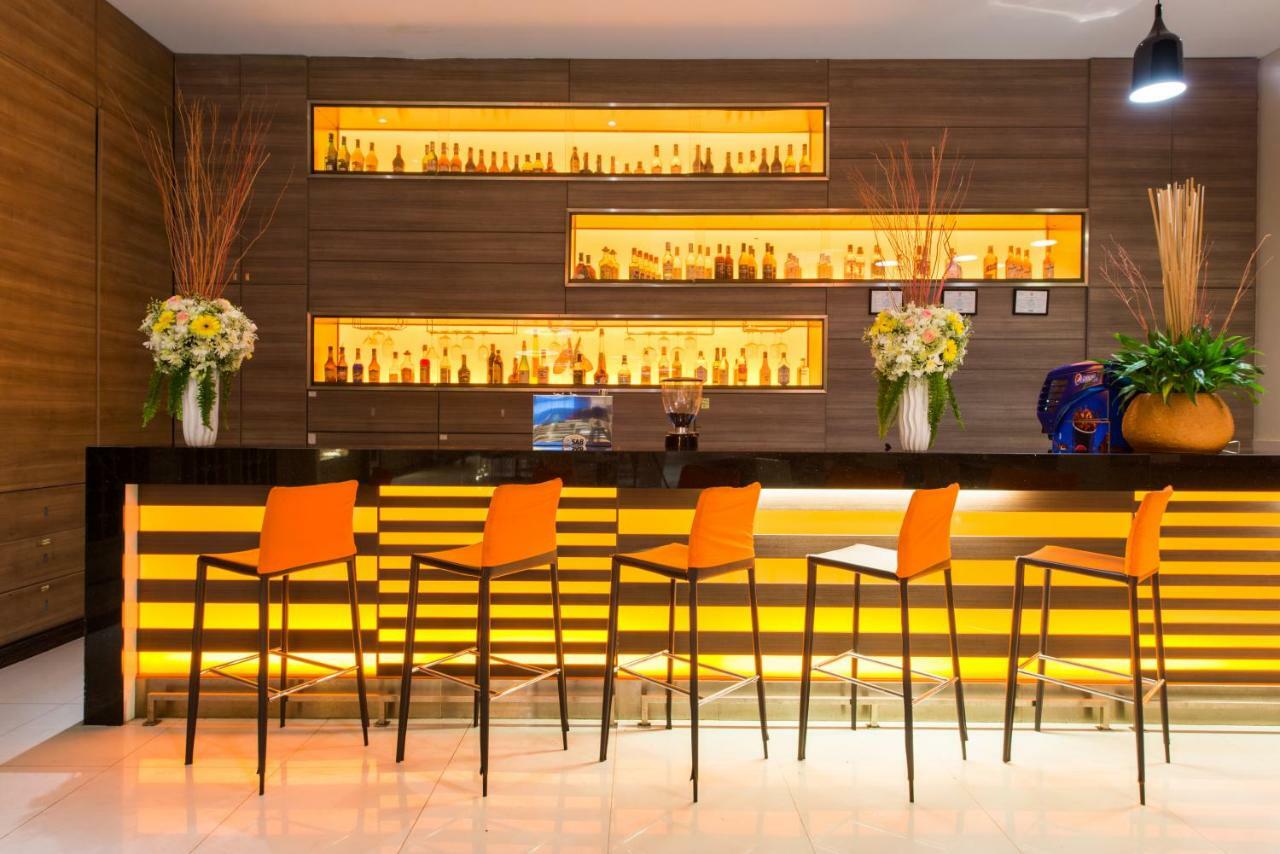 Mida Hotel Ngamwongwan - Sha Plus Nonthaburi Kültér fotó
