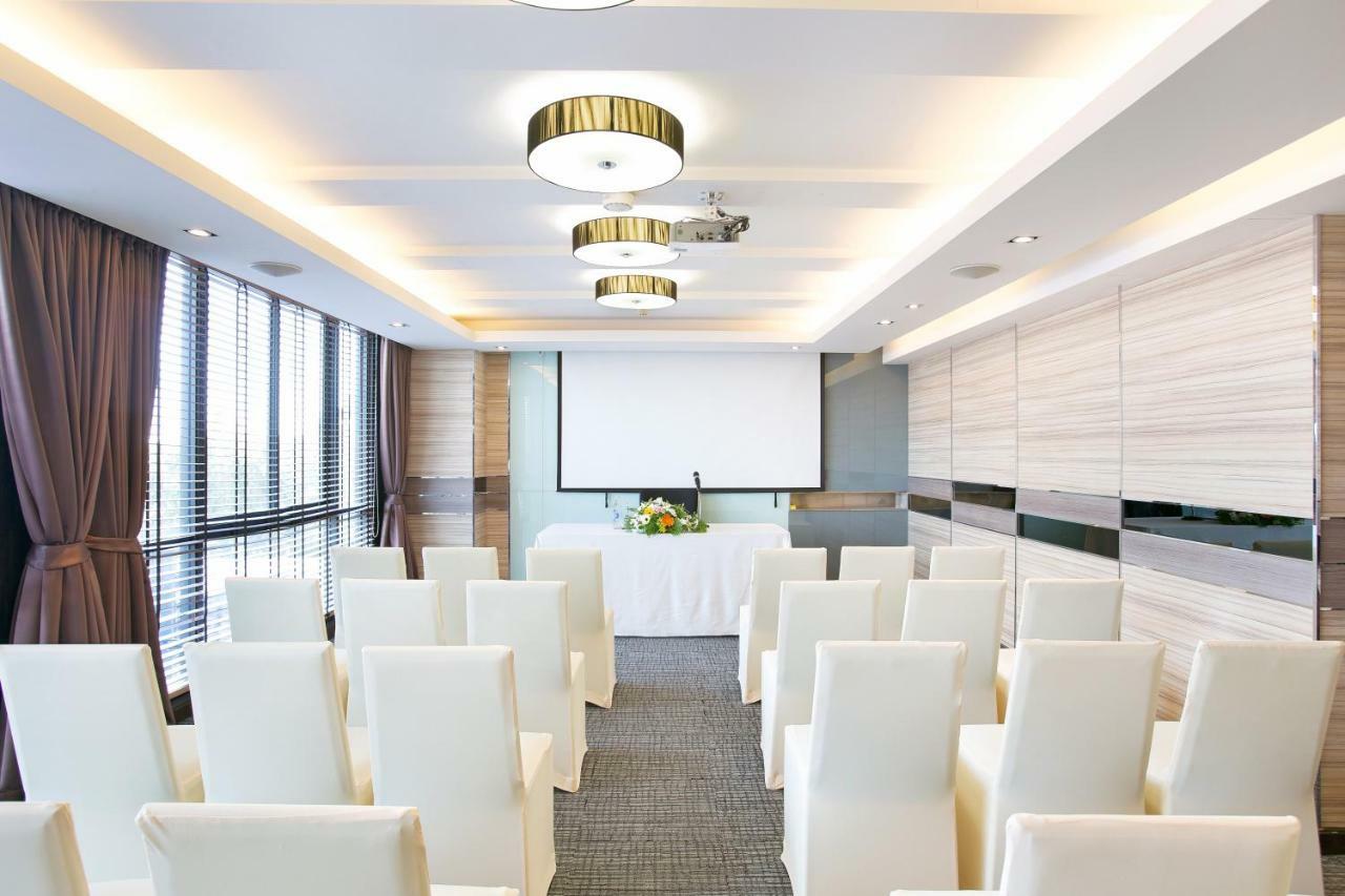 Mida Hotel Ngamwongwan - Sha Plus Nonthaburi Kültér fotó